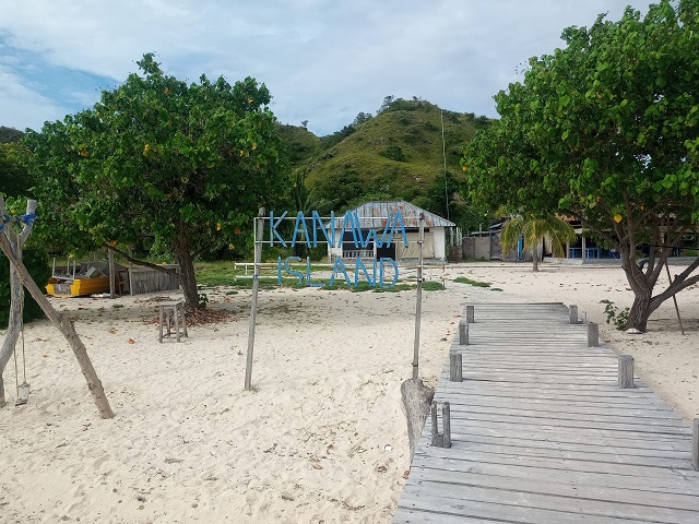 Fasilitas di Pulau Kanawa Labuan Bajo